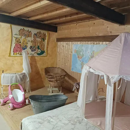 Holiday home Longere Bressane De La Verne *